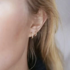 ENAMEL Copenhagen Hoops, Petite Flora 6 Mm -Enamel Copenhagen Salg 1024x1024 46ebe508eef009d4270224a23cfc8461