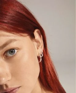 Pilgrim BLOSSOM Recycled Hoop øreringe 2-i-1 Sæt Sølvbelagt 7 Pilgrim BLOSSOM Recycled Hoop øreringe 2-i-1 Sæt Sølvbelagt -Enamel Copenhagen Salg 5700560087590 2