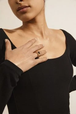 Pilgrim FRIENDS Ring Gold-plated -Enamel Copenhagen Salg 5700560092570 2