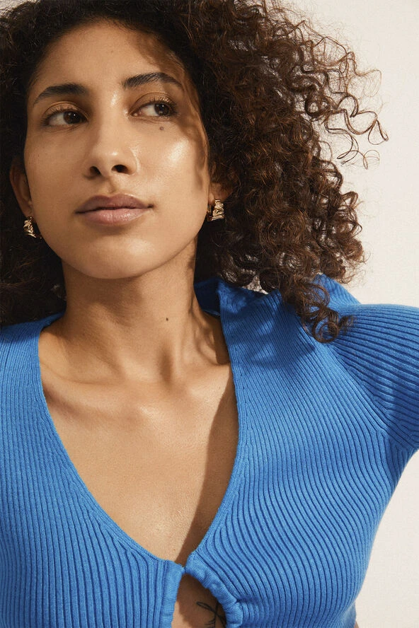 Pilgrim WILLPOWER Recycled Huggie Hoop Earrings Gold-plated 4 Pilgrim WILLPOWER Recycled Huggie Hoop Earrings Gold-plated - Billede 2