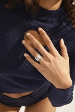 Pilgrim KINDNESS Recycled Rustic Statement Ring Silver-plated 7 Pilgrim KINDNESS Recycled Rustic Statement Ring Silver-plated -Enamel Copenhagen Salg 5700560092853 2