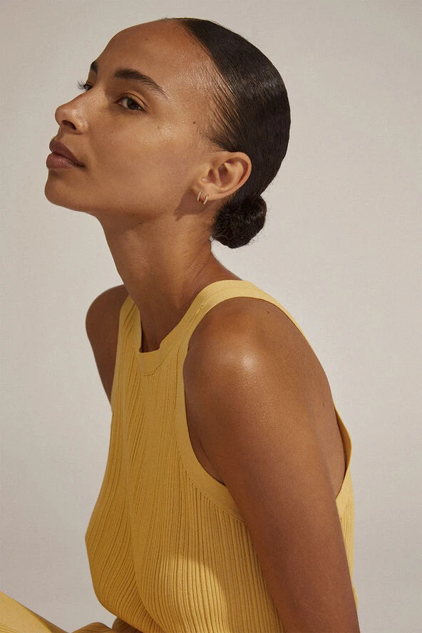 Pilgrim EBNA Small Crystal Huggie Hoops Gold-plated 4 Pilgrim EBNA Small Crystal Huggie Hoops Gold-plated - Billede 2