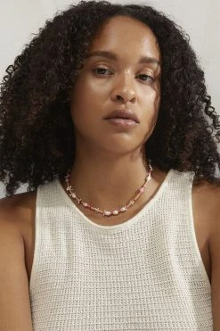 Pilgrim PAUSE Necklace With Freshwaterpearls Green/gold-plated 8 Pilgrim PAUSE Necklace With Freshwaterpearls Green/gold-plated -Enamel Copenhagen Salg 5700560096530 m1